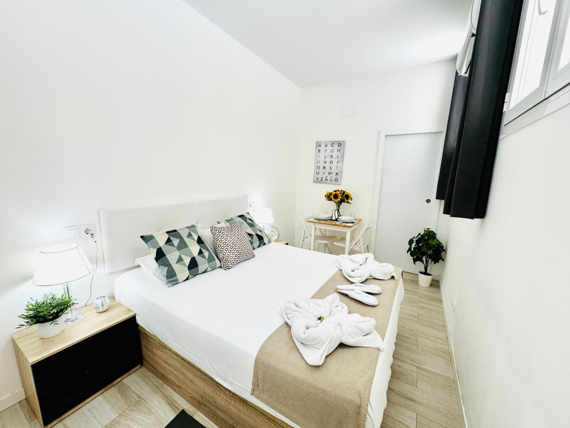 Cinco Torres Suites มาดริด ภายนอก รูปภาพ