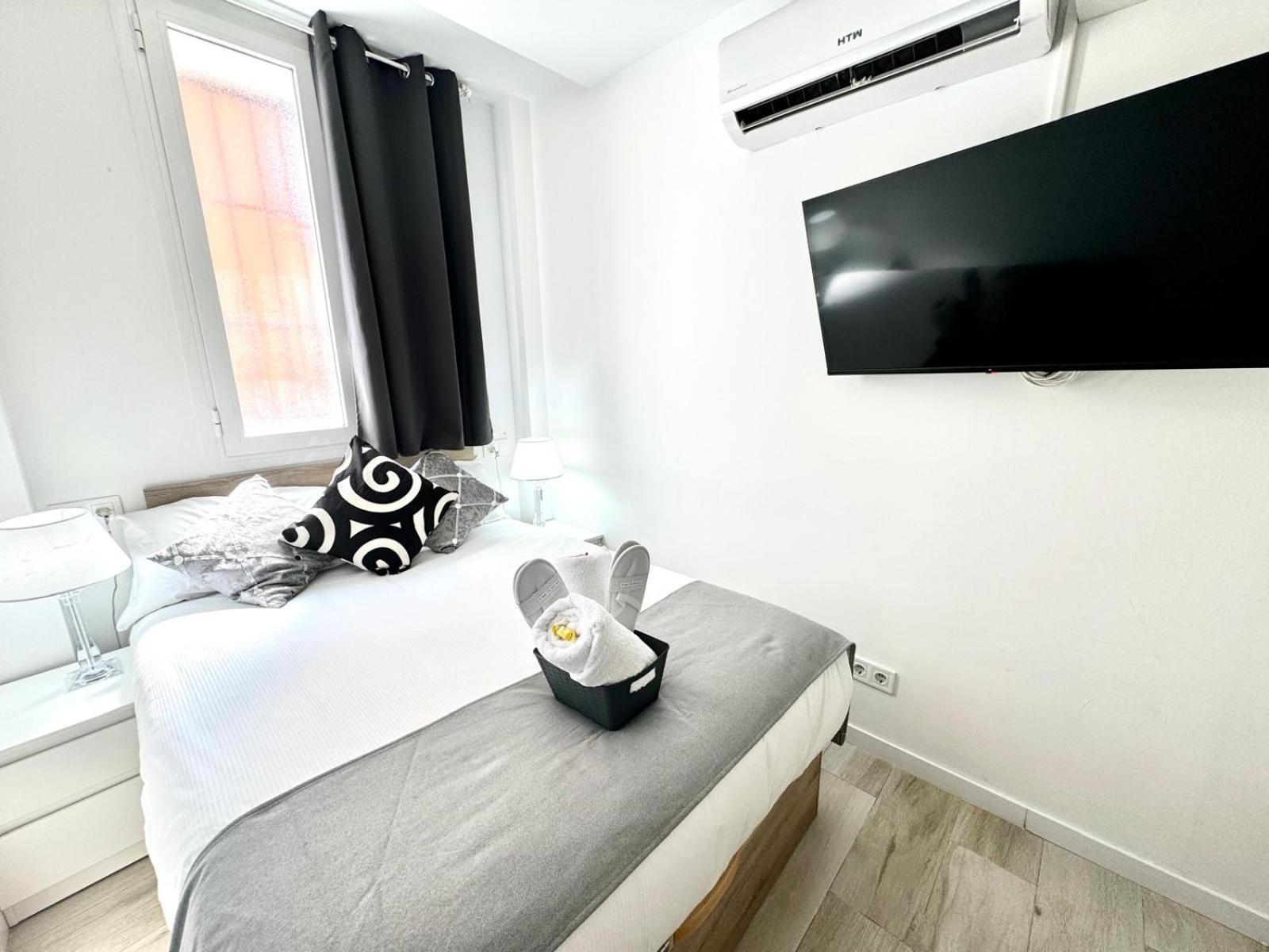 Cinco Torres Suites มาดริด ภายนอก รูปภาพ