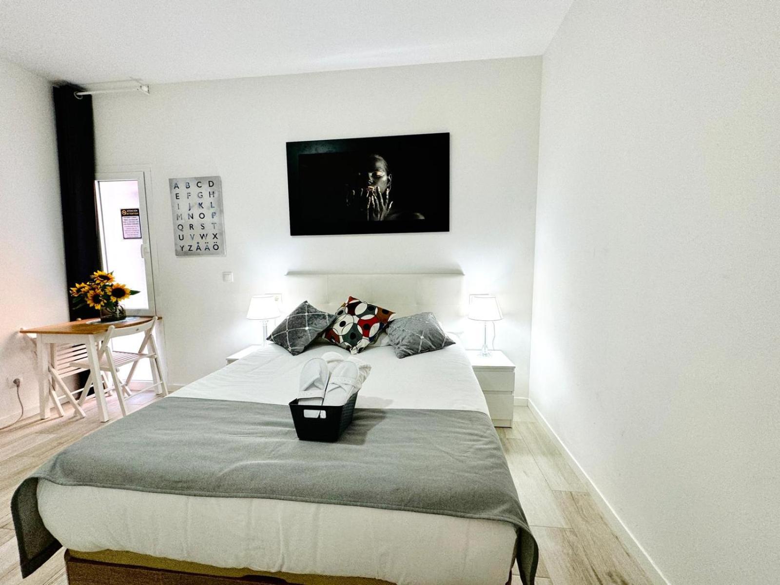 Cinco Torres Suites มาดริด ภายนอก รูปภาพ