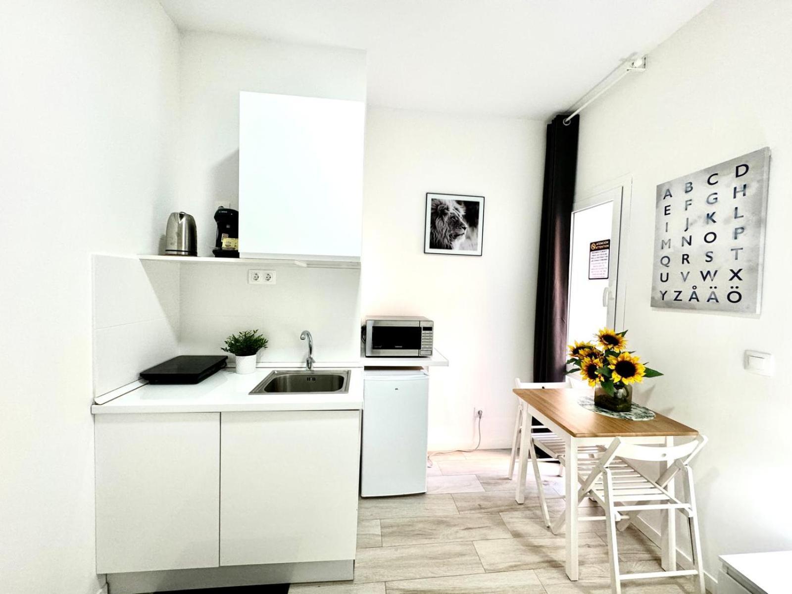 Cinco Torres Suites มาดริด ภายนอก รูปภาพ
